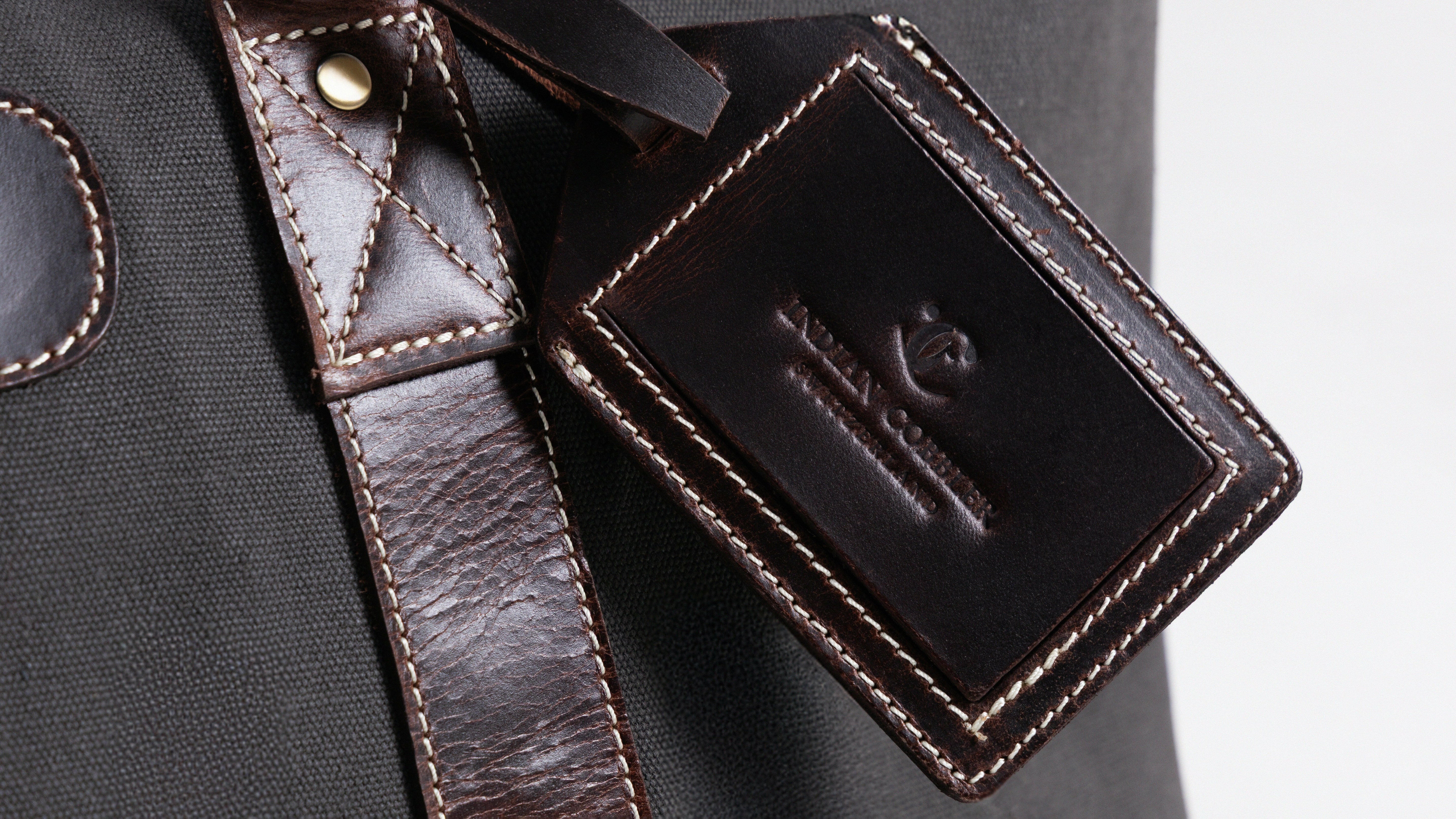 weekender with name tag